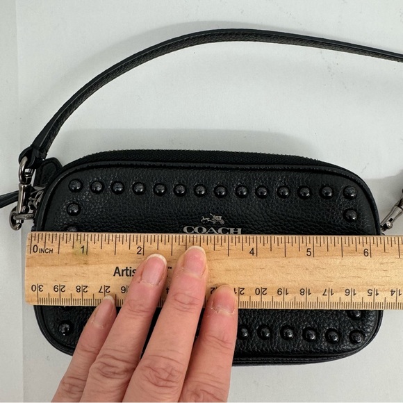 Coach Lacquer Rivets Ladies Small Leather Clutch Handbag - Picture 7 of 15